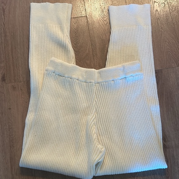 Gorgeous Knit joggers size Small like new - Picture 8 of 8